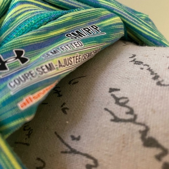 Women’s Under Armour Zip-Up - Size Small - Picture 5 of 7